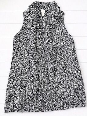 Chicos sweater vest womens size 1 black white sleeveless chunky knit long marled